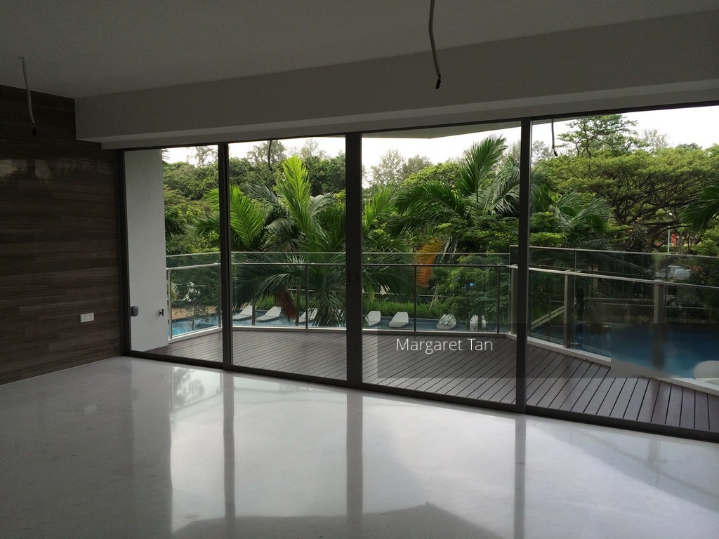 SilverSea (D15), Condominium #198134272